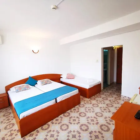 Berlin - Locatie Centrala فندق 2*