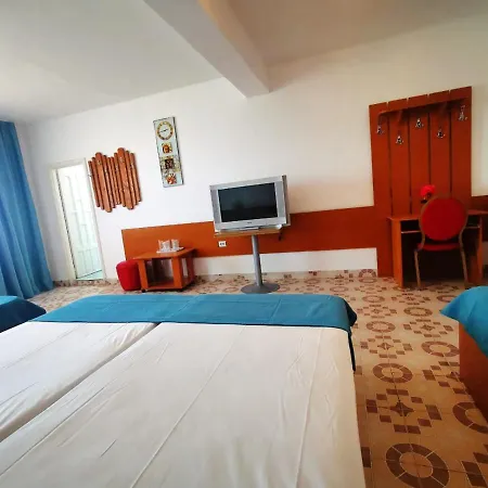 Berlin - Locatie Centrala 2* إيفوري نورد